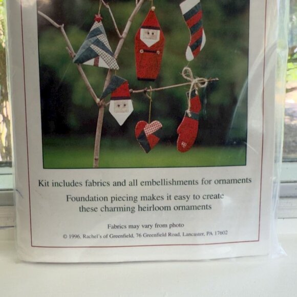 Patchwork Christmas Patterns & Instructions For 6 Pieced Ornaments Kit - Picture 4 of 7